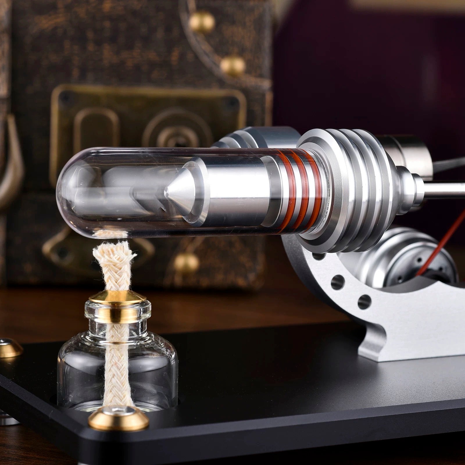 Metal Gamma Hot-air Stirling Engine Model with Bulb Educational Toys Ideal Engine Model Gift for Your Kids